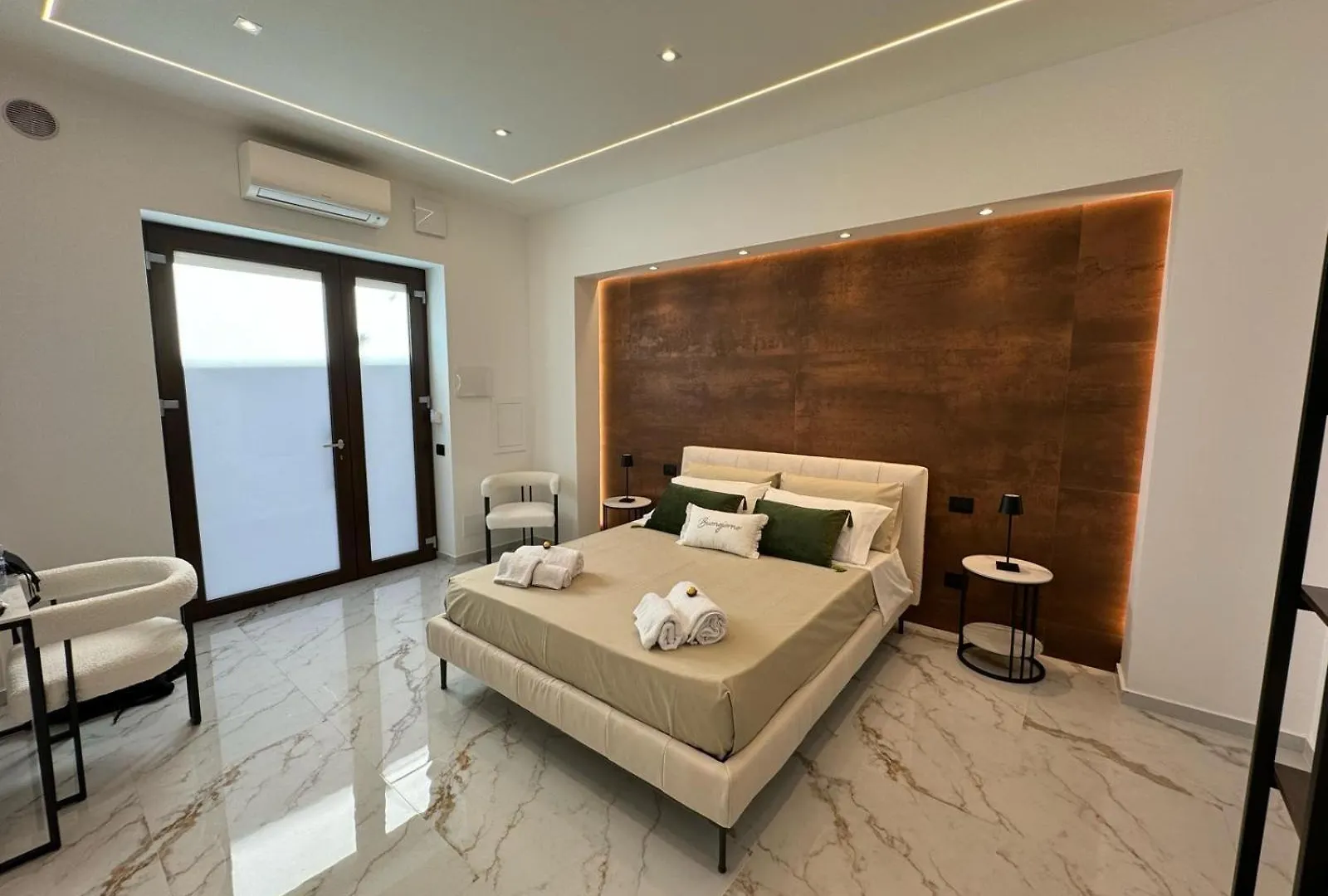 Tatil Evi Fla' Suite Deluxe Terrasini